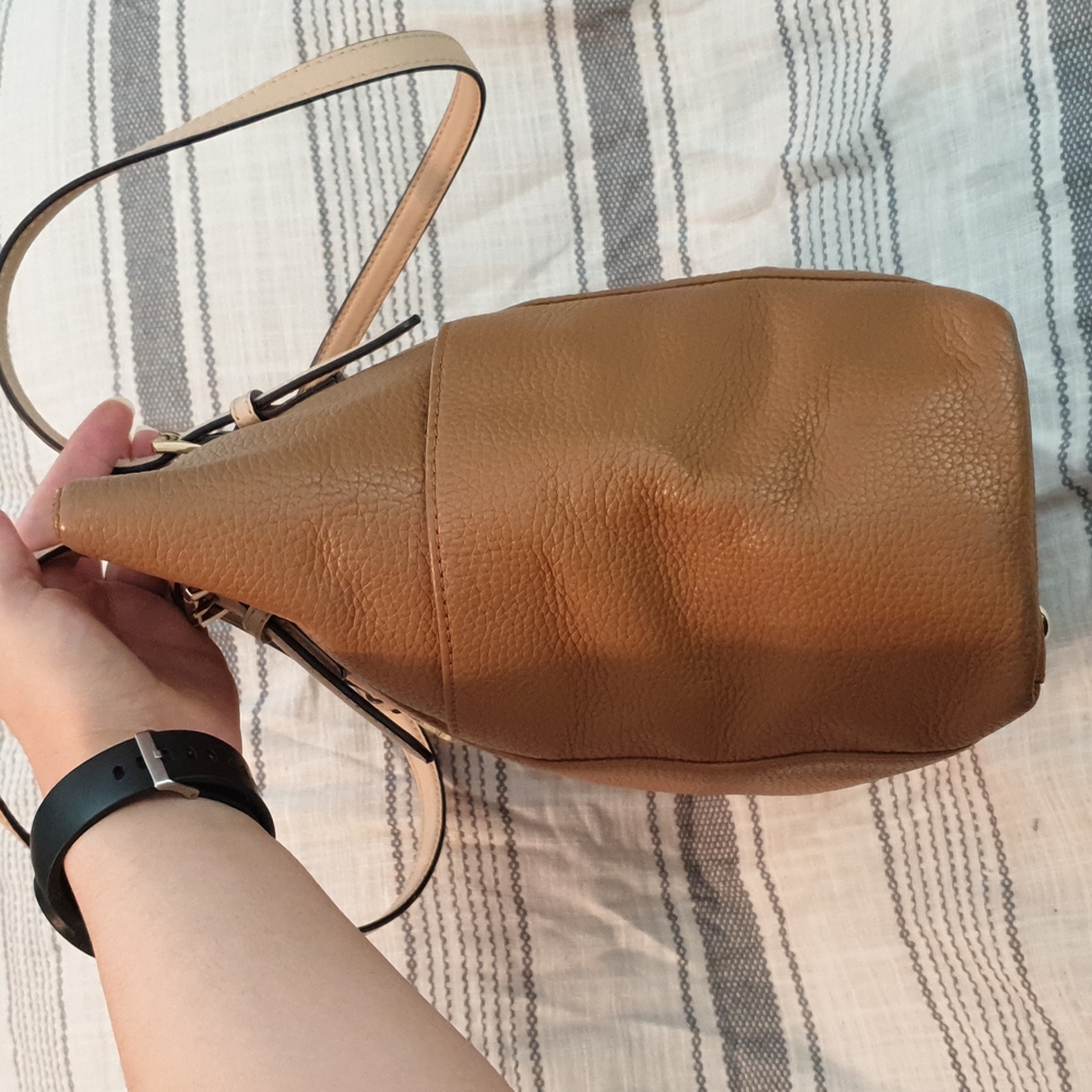 Michael Kors leather jet set zip tote bag - Picture 13 of 15